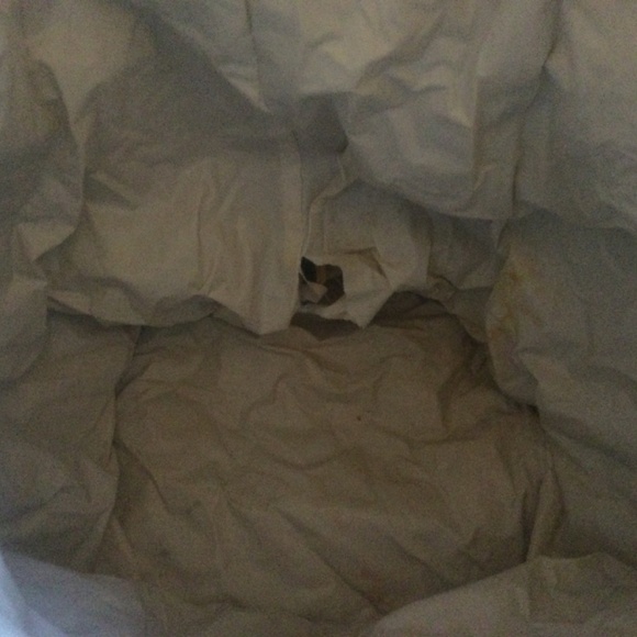 Vintage Chanel Beach Bag - Picture 6 of 9